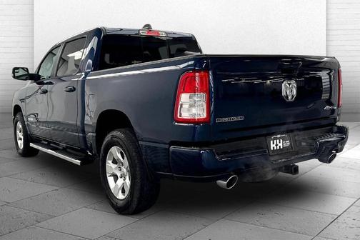 Patriot Blue Pearlcoat 2024 RAM 1500 Big Horn