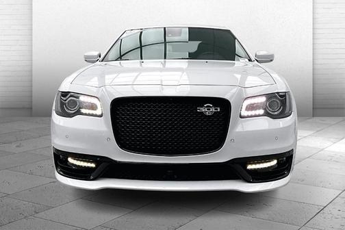2023 Chrysler 300 