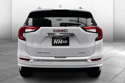 2022 GMC Terrain Denali