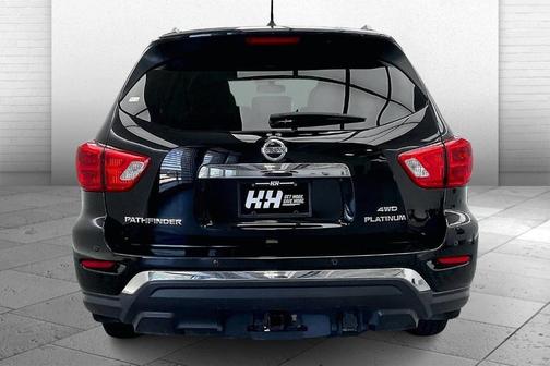 2018 Nissan Pathfinder Platinum