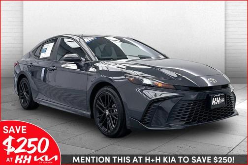 Metal 2025 Toyota Camry SE