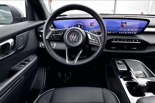 Moonstone Gray Metallic 2025 Buick Enclave Preferred