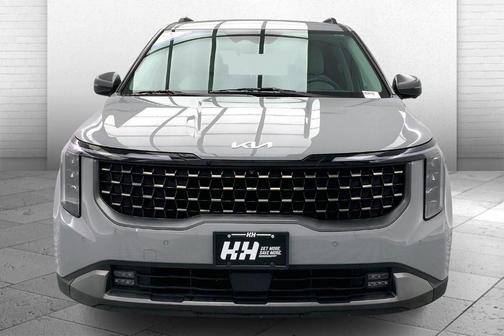 2025 Kia Carnival SX