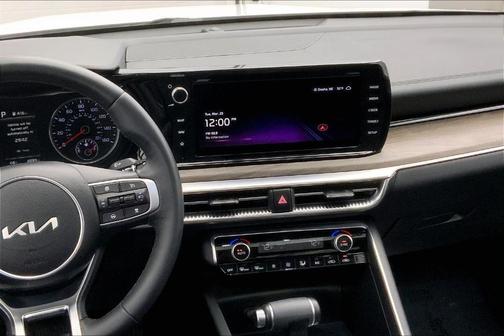 2024 Kia K5 EX