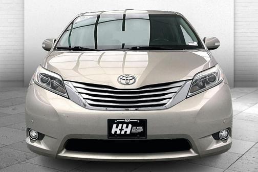 2016 Toyota Sienna XLE