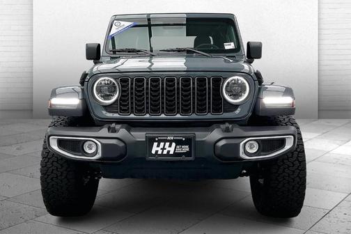 2024 Jeep Gladiator Sport