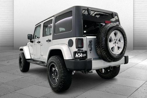 2012 Jeep Wrangler Unlimited Sahara