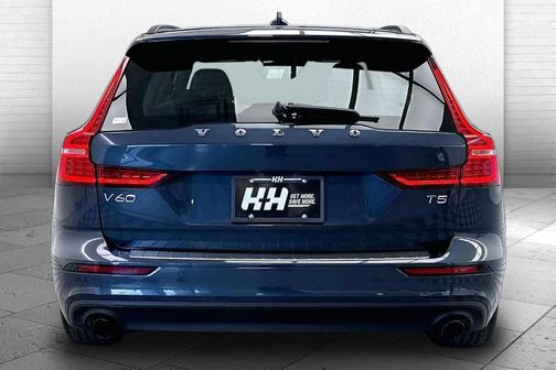 2020 Volvo V60 T5 Momentum