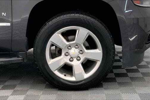 2016 Chevrolet Suburban LT