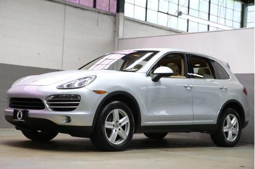 2012 Porsche Cayenne Base