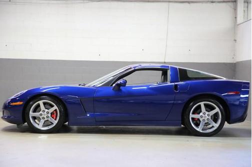 2005 Chevrolet Corvette Base