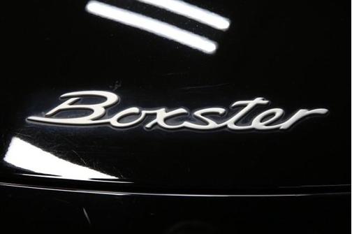 2010 Porsche Boxster Base (M6)