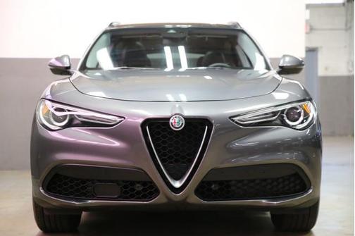 2018 Alfa Romeo Stelvio Sport