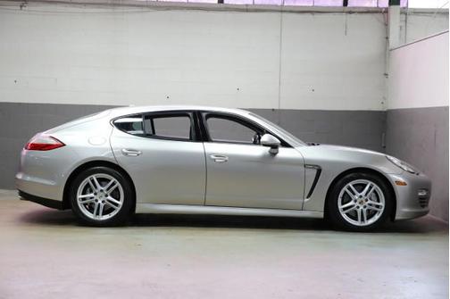 2011 Porsche Panamera 4