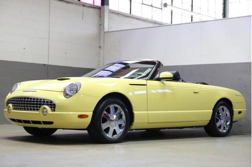 2002 Ford Thunderbird Deluxe