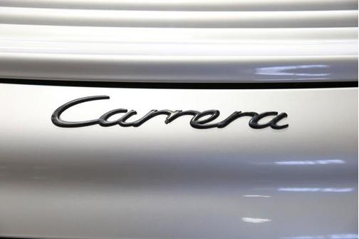1999 Porsche 911 Carrera (M6)