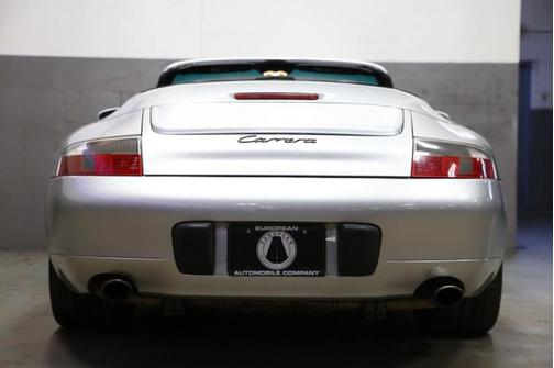 1999 Porsche 911 Carrera (M6)