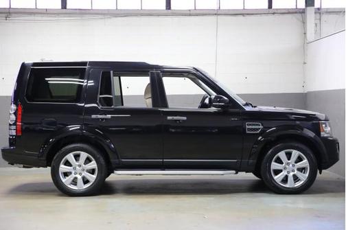 2016 Land Rover LR4 Base
