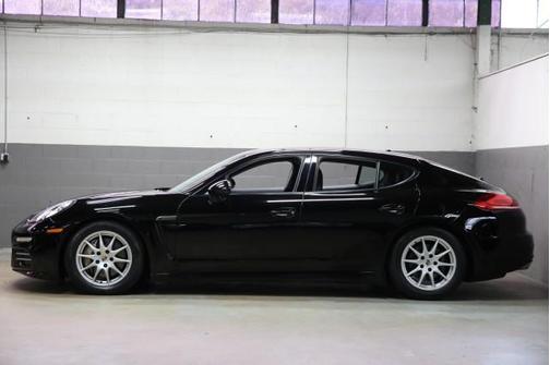 2014 Porsche Panamera 4