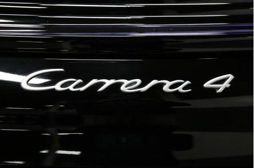 2001 Porsche 911 Carrera 4