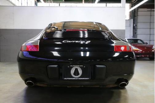 2001 Porsche 911 Carrera 4