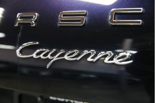 2016 Porsche Cayenne Cayenne