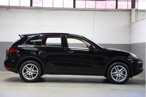 2012 Porsche Cayenne Cayenne