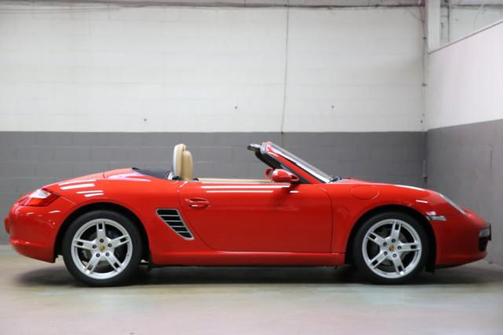 2008 Porsche Boxster Base (M5)
