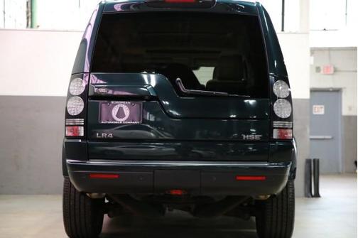 2016 Land Rover LR4 Base