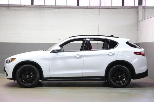 2022 Alfa Romeo Stelvio Sprint