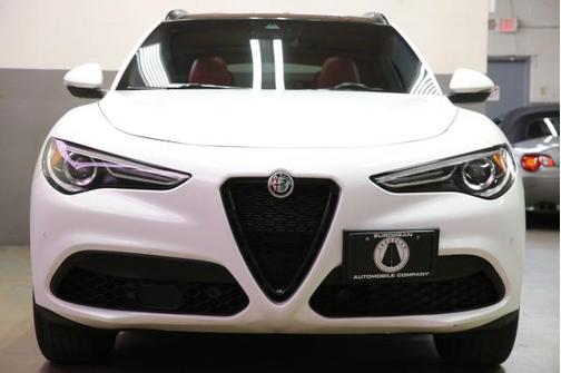 2022 Alfa Romeo Stelvio Sprint