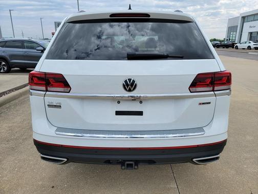 2022 Volkswagen Atlas 3.6L SE w/Technology
