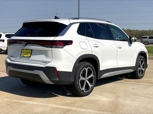 Pure White 2026 Volkswagen Tiguan 2.0T SE