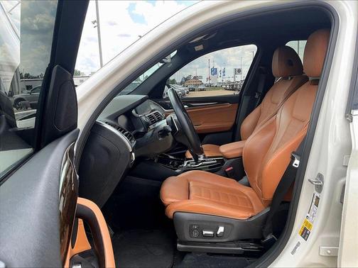 Mineral White Metallic 2021 BMW X3 PHEV xDrive30e