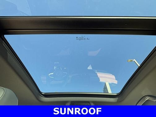 2026 Volkswagen Tiguan 2.0T SEL R-Line