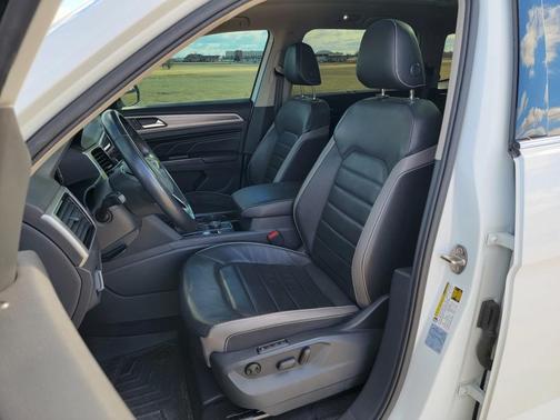 2021 Volkswagen Atlas 3.6L SEL Premium