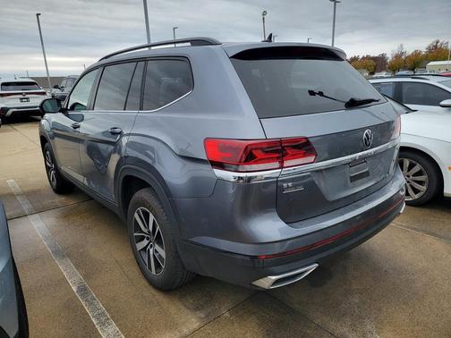 2023 Volkswagen Atlas 2.0T SE