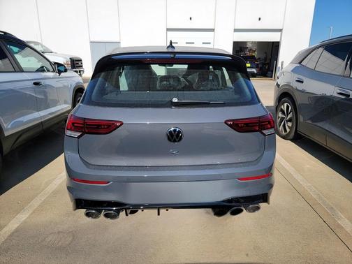2026 Volkswagen Golf R 2.0T