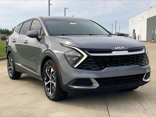Everlasting Silver 2023 Kia Sportage EX