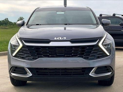 Everlasting Silver 2023 Kia Sportage EX