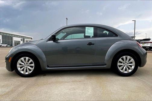 Platinum Gray Metallic 2017 Volkswagen Beetle 1.8T S