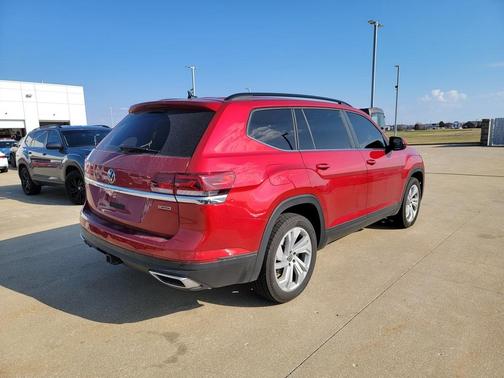 2022 Volkswagen Atlas 3.6L SE w/Technology