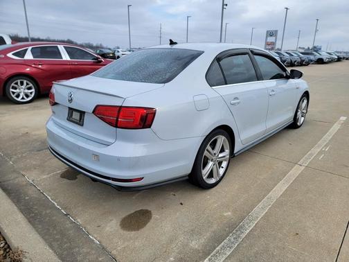2017 Volkswagen Jetta GLI