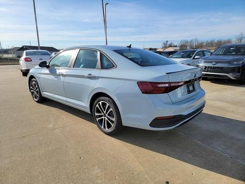 2026 Volkswagen Jetta 1.5T Sport