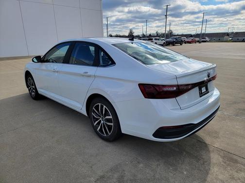 2026 Volkswagen Jetta 1.5T SE