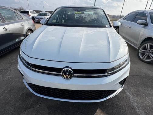 2025 Volkswagen Jetta 1.5T SE