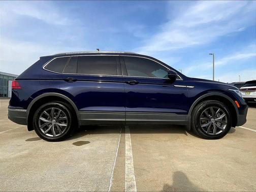 Atlantic Blue 2022 Volkswagen Tiguan 2.0T SE
