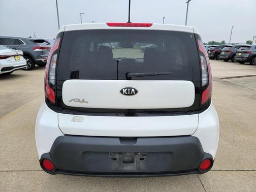 2015 Kia Soul Base