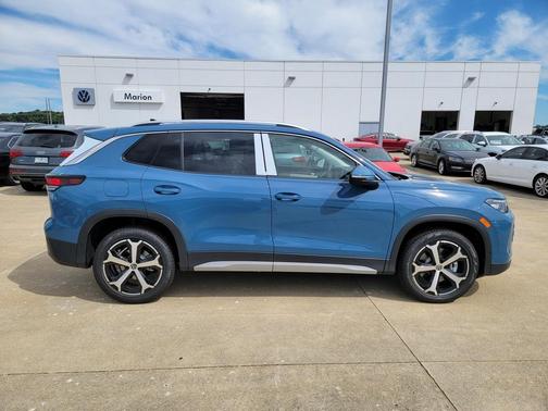 2025 Volkswagen Tiguan 2.0T SE