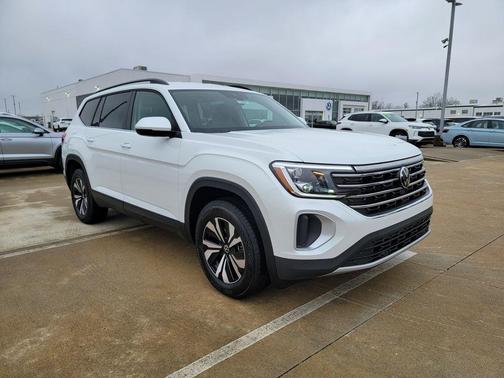 2026 Volkswagen Atlas 2.0T SE